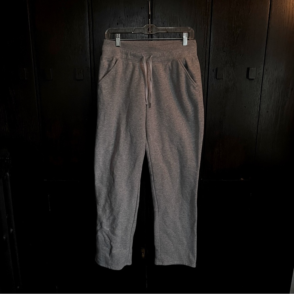 Tek Gear - Gray Straight Leg Sweatpants - Size M